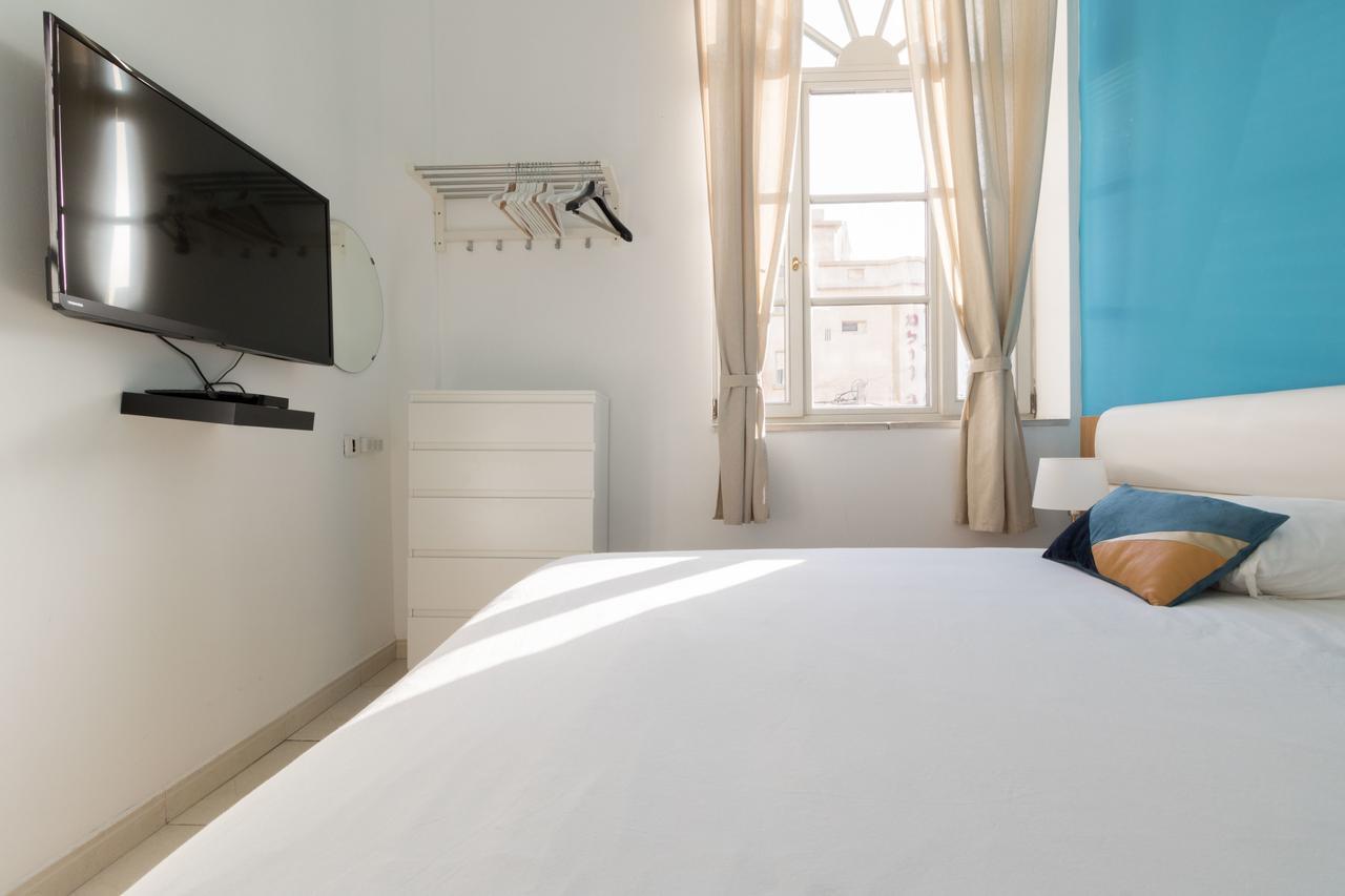 Sweethome26 Luxury Apt Sea View 50 Meters From The Beach Free Parking Tel Aviv Exterior foto
